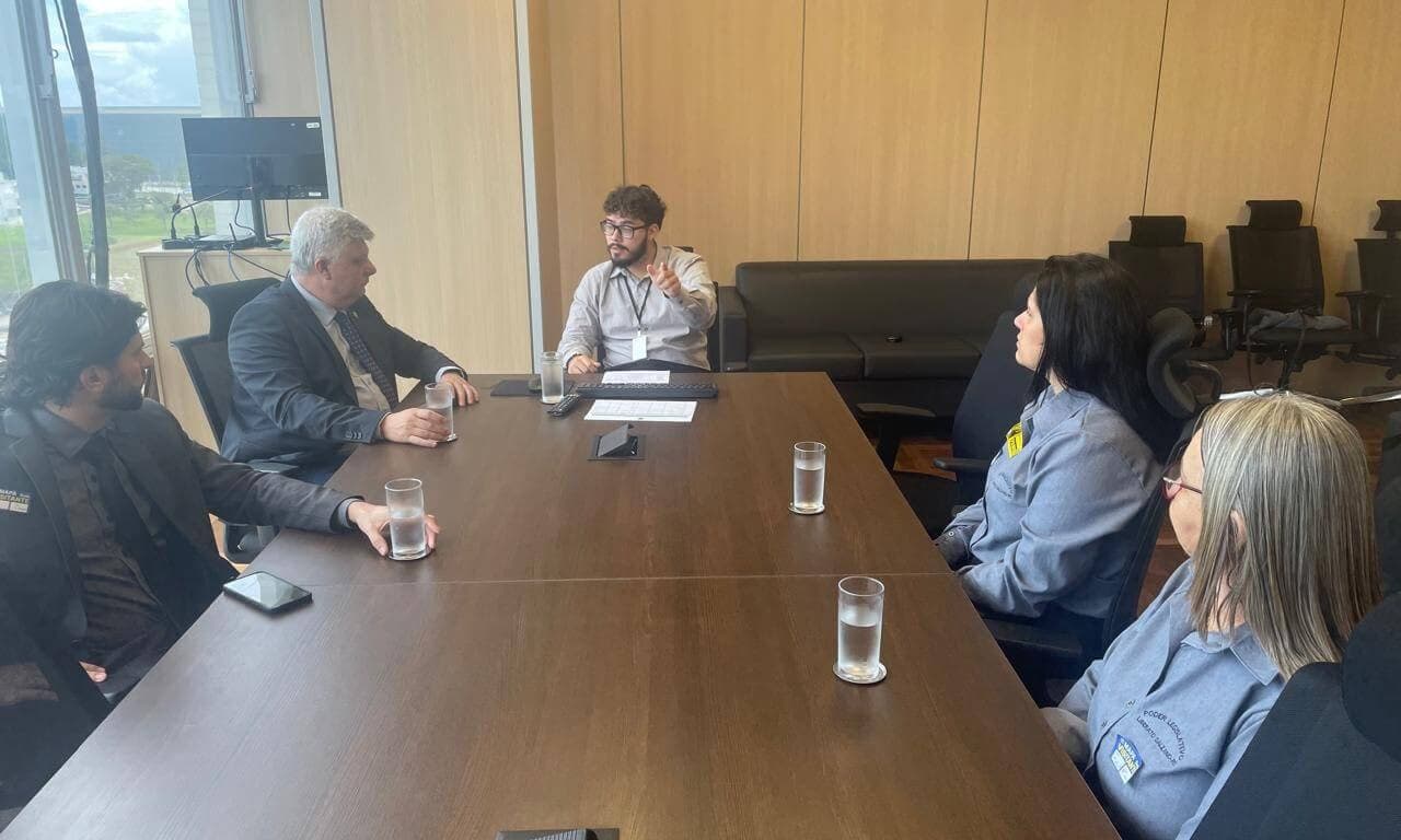 Liberato Salzano tem empenho para compra de retroescavadeira confirmado